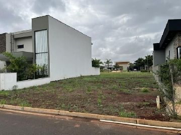 Terreno/Lote