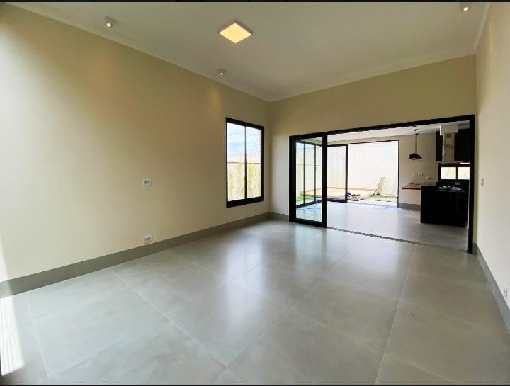 Casa em Condomínio - Ribeirão Preto, SP no bairro Vila do Golf — foto 2